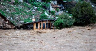 Национальный парк Йеллоустоун погрузился под воду, с чем это связано?